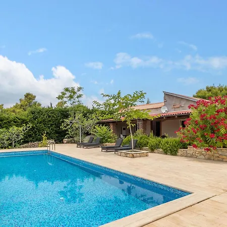 Beautiful In Rab With Outdoor Swimming Pool Palit