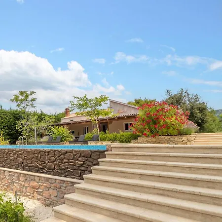 Beautiful In Rab With Outdoor Swimming Pool 度假居 Palit